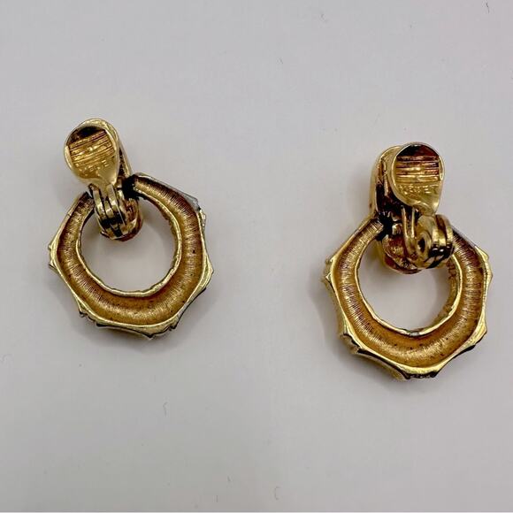 Vintage Monet Earrings Door Knocker Bamboo Earrings Clip On VTG 80s Gold tone - Picture 2 of 7